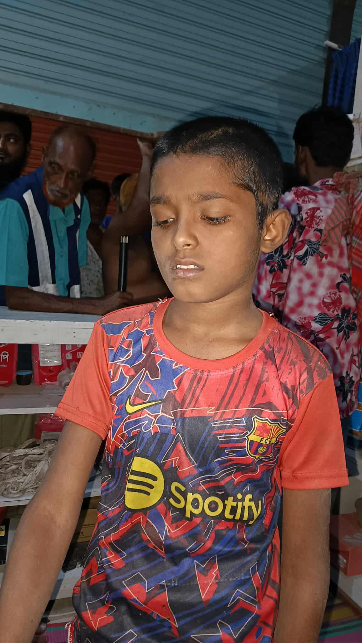 বড়াইগ্রামে মোবাইল চুরির ঘটনায় কিশোর সমাজের অবক্ষয় নিয়ে সচেতনতা সভা।