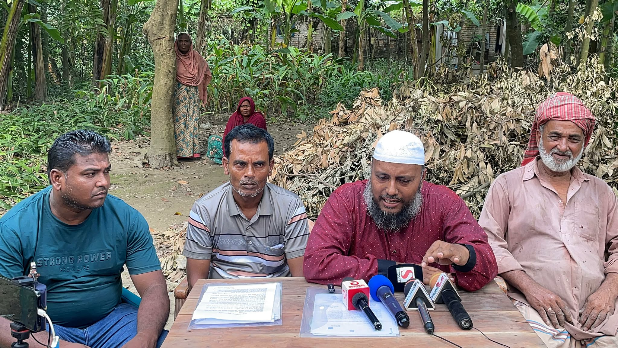 বাগাতিপাড়ায় সাংবাদিক নেতার বিরুদ্ধে অপপ্রচার: সংবাদ সম্মেলনে প্রতিবাদ, মামলার প্রস্তুতি